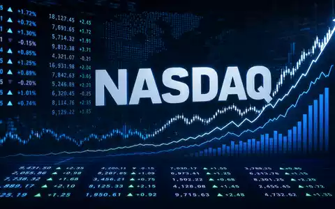 Paramount Global (US92556V1061) Börsen-Editorial zeigt NASDAQ-Schriftzug mit generischen steigenden Kursdiagrammen digital und leuchtend - Foto: THN