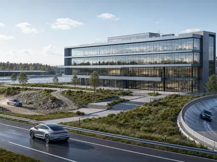 Brembo S.p.A. (ISIN IT0005218380) unterhält moderne Entwicklungszentren mit Glasfassaden und angrenzenden Fahrzeug-Teststrecken - Foto: THN