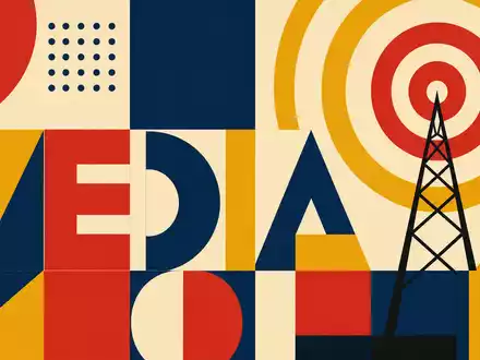 Liberty Media Corp. (US5312298541) Bauhaus-Poster mit geometrischen Formen und dem Sektor-Schriftzug MEDIA - Foto: THN