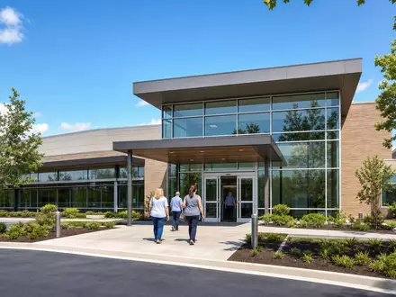 Centene Corp. betreibt moderne ambulante Gesundheitszentren in den USA, ISIN US15133V1035 an der NYSE - Foto: THN
