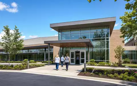 Centene Corp. betreibt moderne ambulante Gesundheitszentren in den USA, ISIN US15133V1035 an der NYSE - Foto: THN