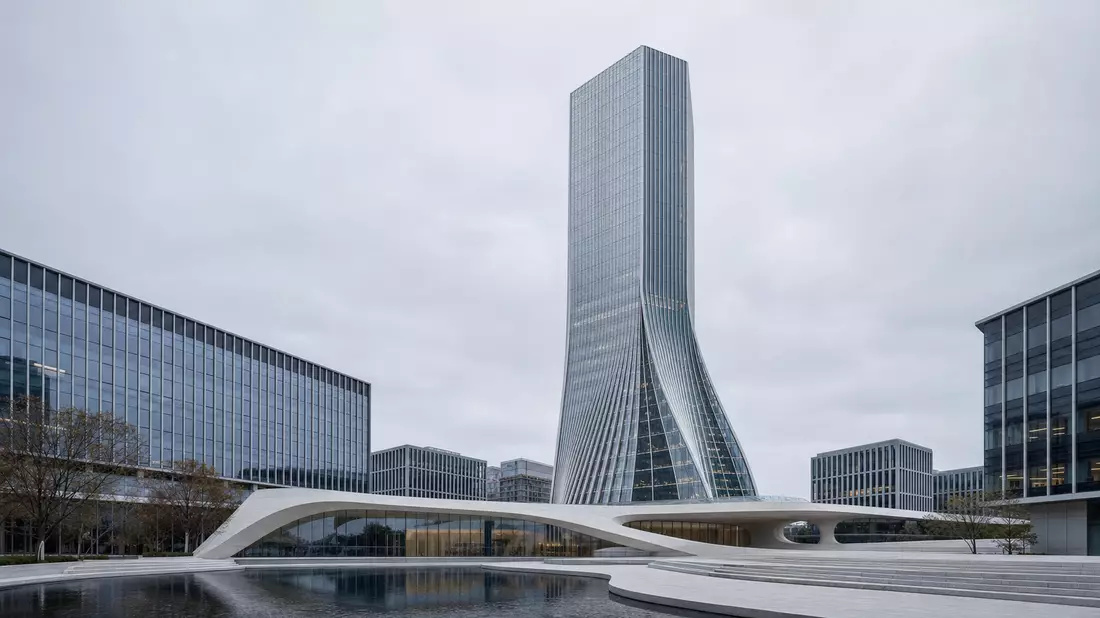 CGI-Render eines modernen Wolkenkratzers mit Glasfassade für Invesco Ltd. Firmensitz