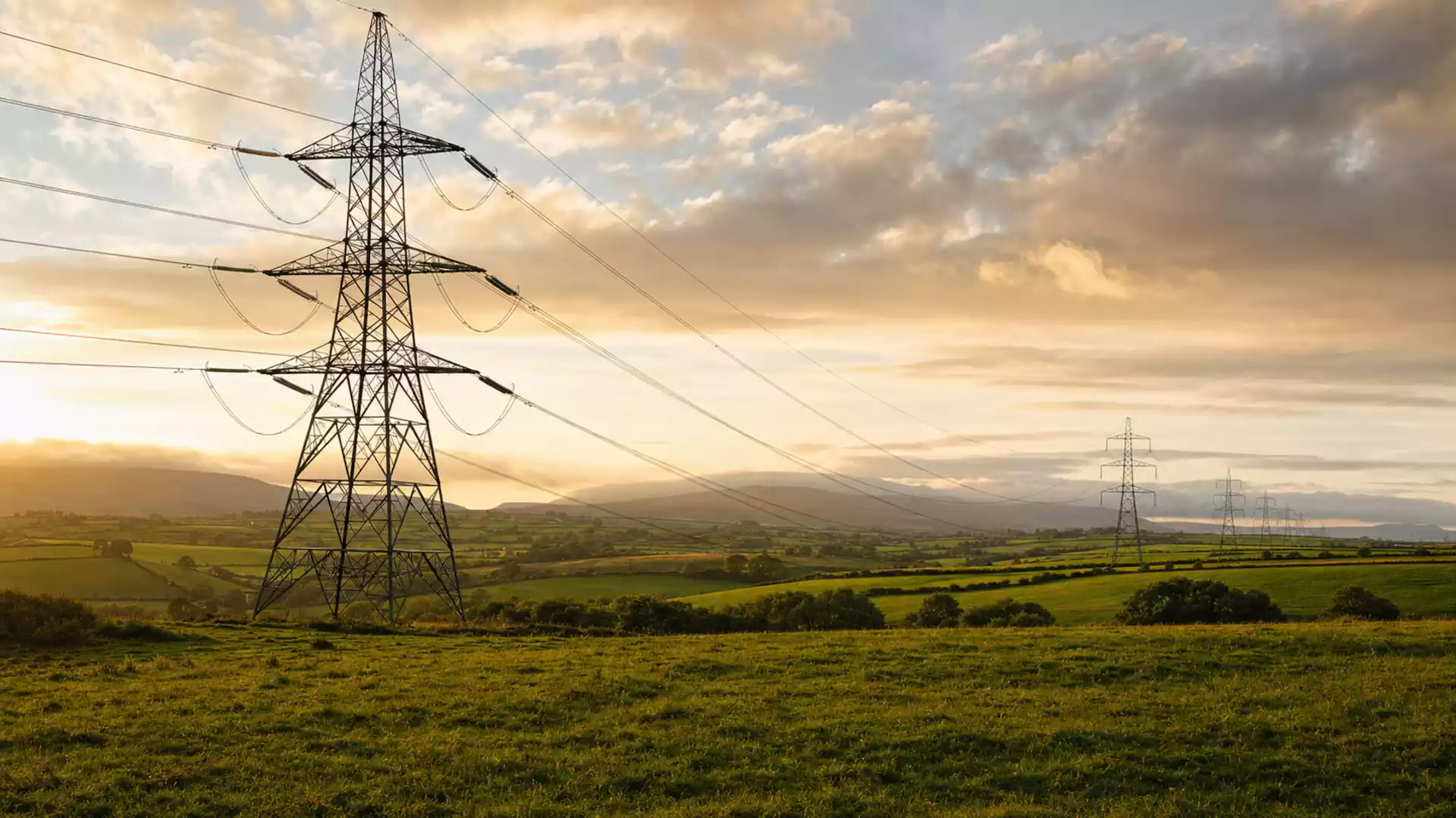 National Grid stock gains on stronger profits and higher investment
