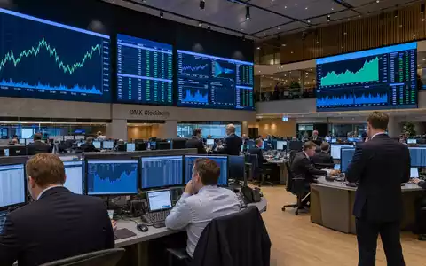 Assa Abloy AB (SE0007100581) notiert an der Börse Stockholm, gezeigt im editoriellen Bild eines Trading-Floors - Foto: THN