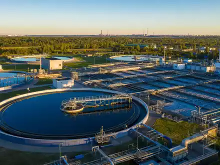American Water Works betreibt große Kläranlagen zur Trinkwasserversorgung in den USA mit ISIN US0304201033 - Foto: THN