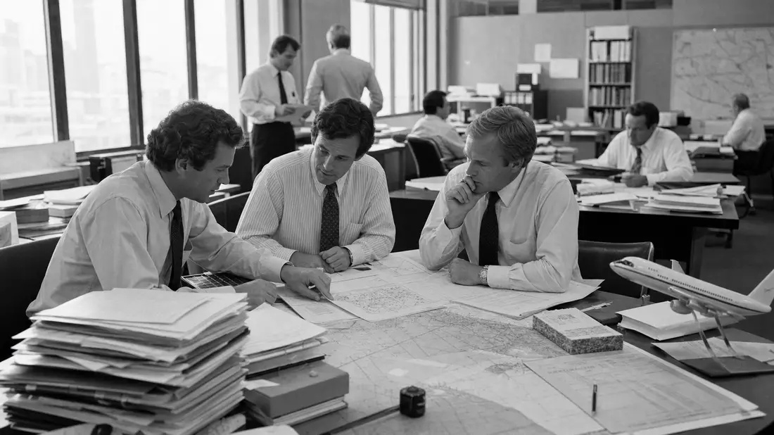 Schwarzweiß Underwriter Risikoprüfung Reportage