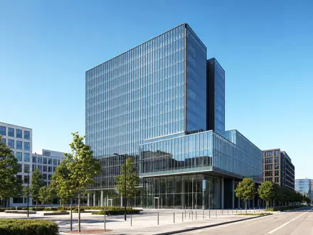 Talanx AG (DE000TLX1005) zeigt fotorealistisch eine moderne Versicherungs-Firmenzentrale mit gläserner Fassade in Hannover - Foto: THN
