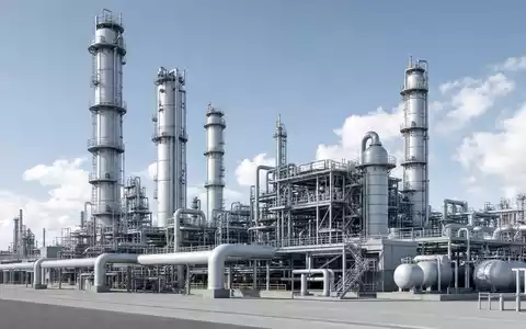 Valero Energy Corp US91913Y1001 präsentiert einen modernen 3D-Render einer petrochemischen Verarbeitungsanlage mit Türmen - Foto: THN