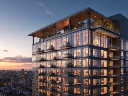 Equity Residential US29476E1073 CGI Render eines gläsernen Wohnhochhauses mit Dachterrasse im warmen Abenddämmerungslicht - Foto: THN