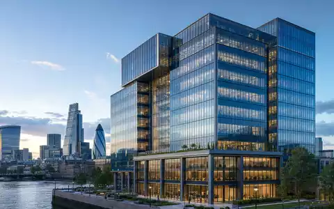 Architektur-Render eines modernen Glasturms repräsentiert Bankzentrale ähnlich Close Brothers Group plc, ISIN GB0007668071 - Foto: THN
