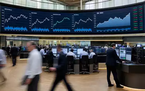 Schindler Holding AG (ISIN CH0024638196) zeigt Börsen-Editorial mit Handelssaal, Sektor-Charts und SMI-Index auf Bildschirmen - Foto: THN