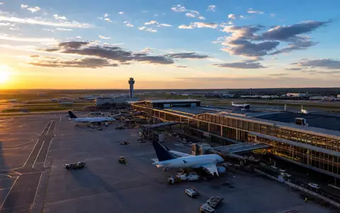 Fraport AG betreibt den internationalen Flughafen Frankfurt mit ISIN DE0005773303 als börsennotiertes Unternehmen - Foto: THN