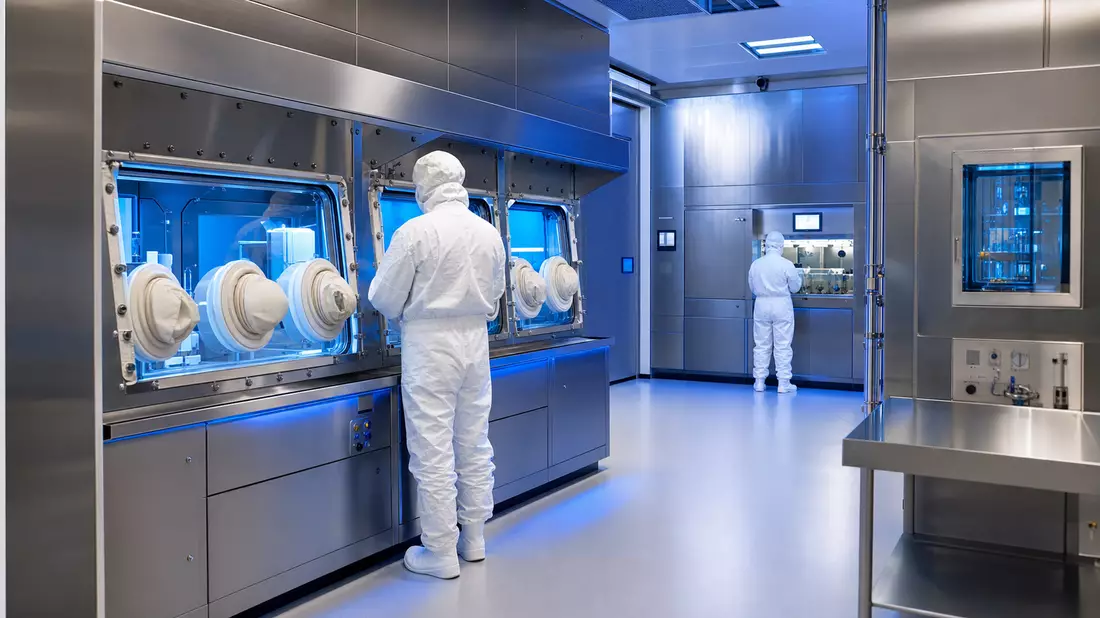 Photorealistischer Reinraum einer radiopharmazeutischen Produktionsanlage