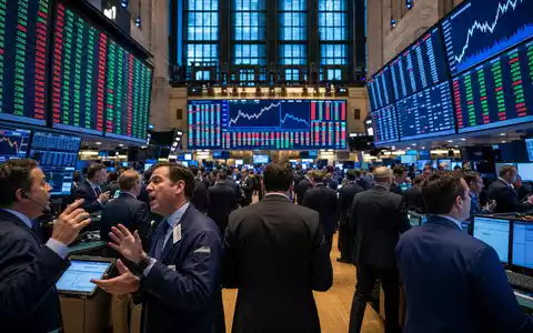 S&P Global Inc. (ISIN US78378X1072): Börsen-Editorial-Foto eines belebten Trading-Floors mit generischen Ticker-Anzeigen und Charts - Foto: THN