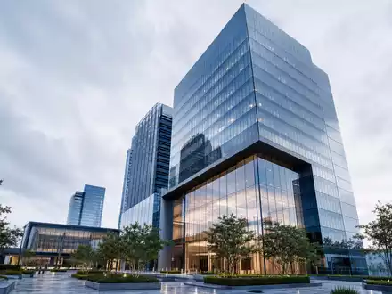 EOG Resources US26875P1012 modernes Glas-Hochhaus Houston Unternehmens-Hauptquartier architektonisches CGI-Render aus der Froschperspektive - Foto: THN