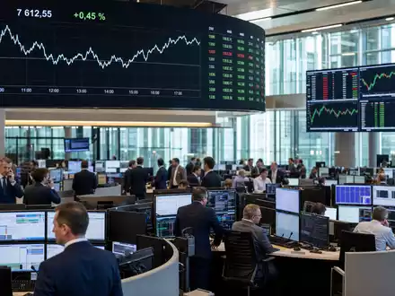 Als CAC-40-Wert wird die Aktie von Schneider Electric S.E. FR0000121972 an der Euronext Paris gehandelt - Foto: THN