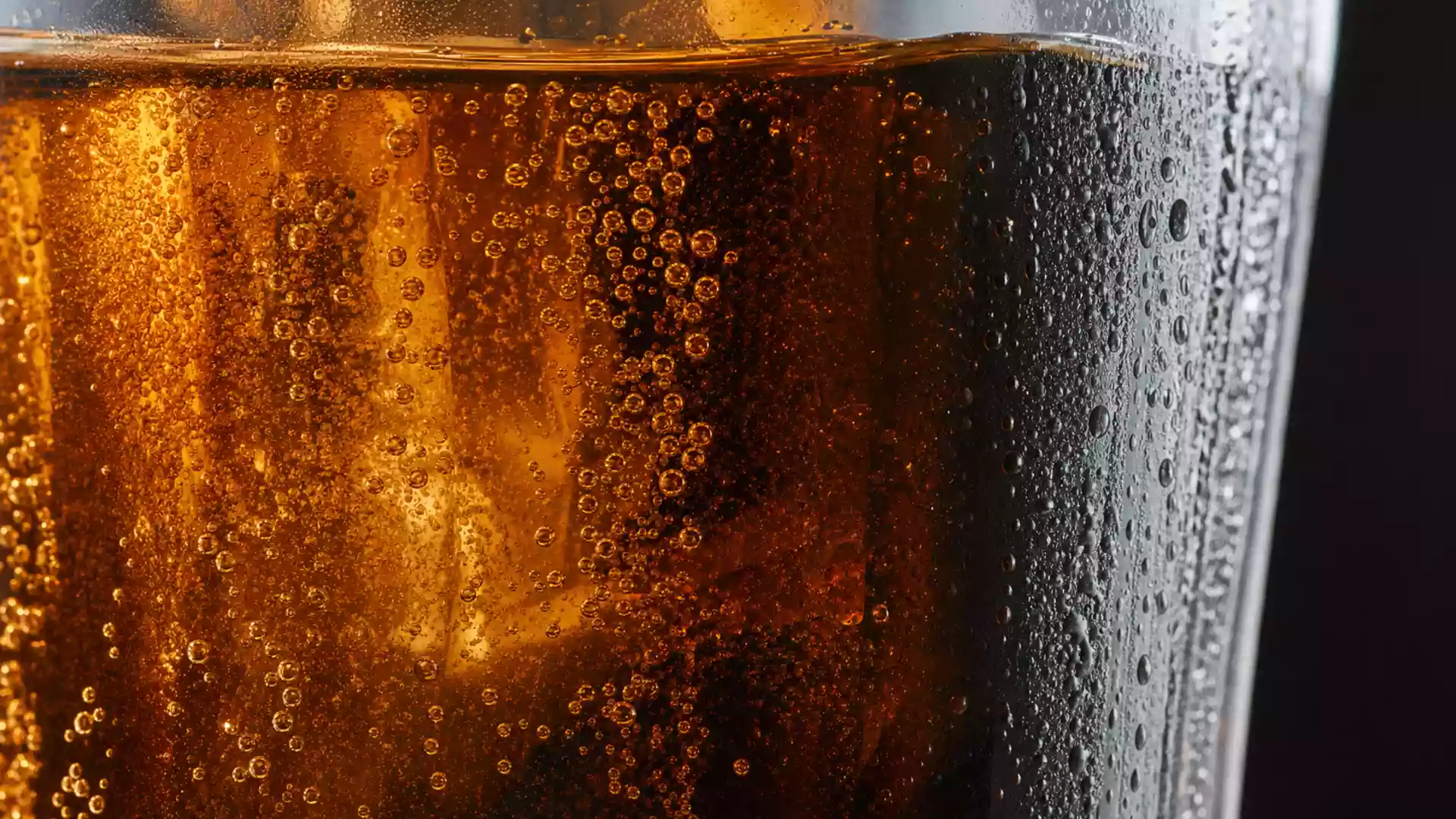 Coca-Cola schedules October 27 results and Coca-Cola stock yields 2.41 ...