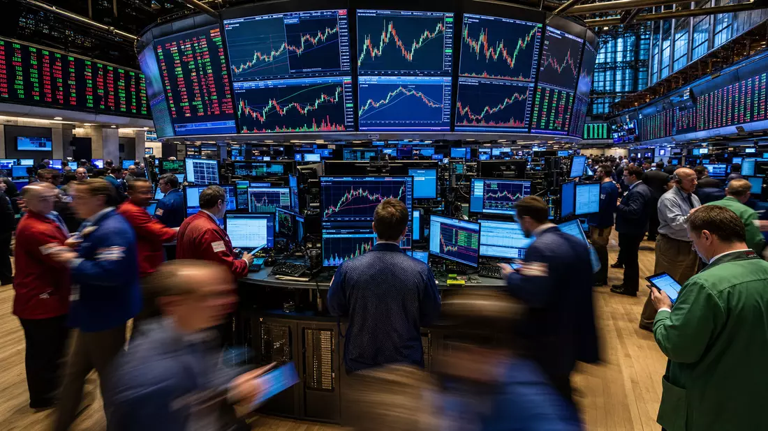 NYSE-Börsensaal mit Händlern in farbigen Jacken und Aerospace-Sektor-Aktiencharts auf LED-Großbildschirmen