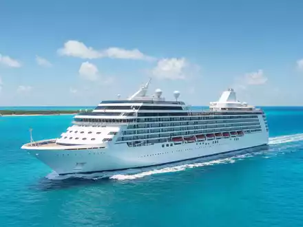 Fotorealistisches Kreuzfahrtschiff der Royal Caribbean Group auf türkisem Karibikmeer, ISIN LR0008862868, sonniger Tag - Foto: THN