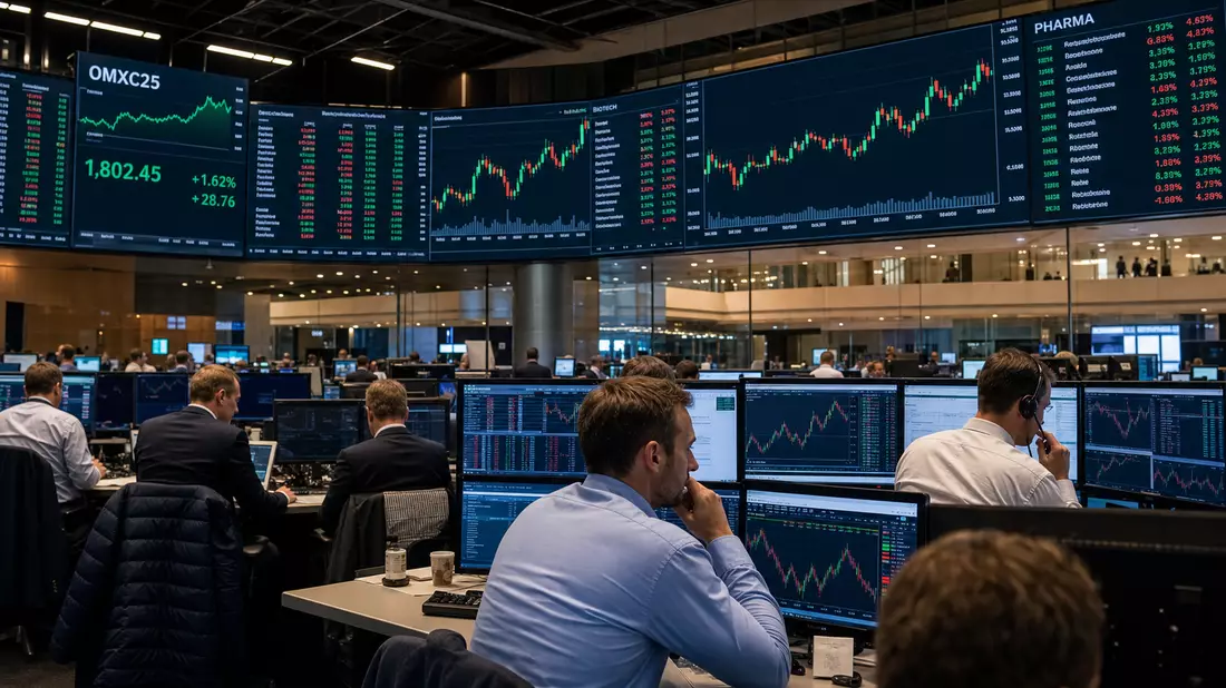 Börsen-Editorial Kopenhagener Trading-Floor mit OMXC25- und Biotech-Chartanzeigen