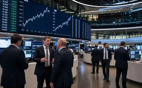 Börsen-Editorial mit DAX-Charts symbolisiert den Xetra-Handel von Henkel AG & Co. KGaA Vz, ISIN DE0006048432 - Foto: THN