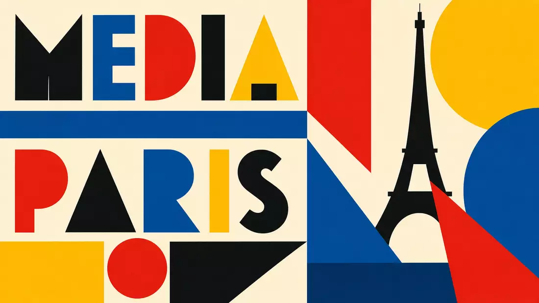 Bauhaus-Poster mit geometrischen Formen, Schriftzug MEDIA PARIS und Eiffelturm-Silhouette