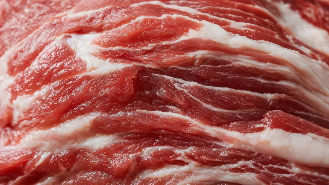 Makrofoto rotes rohes Fleisch Muskelstruktur Marmorierung Hormel Foods Lebensmittelproduktion