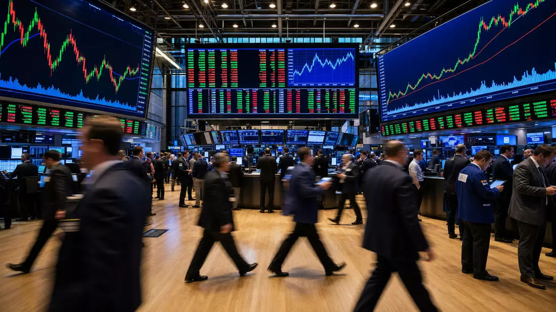Trading-Floor mit großen Bildschirmen und bunten Finanzcharts