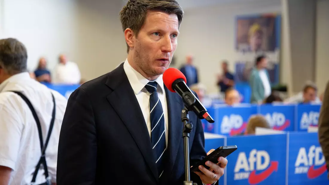 Konnte einen Kandidaten nach dem anderen benennen: der nordrhein-westfälische AfD-Chef Martin Vincentz. - Bild: Henning Kaiser/dpa