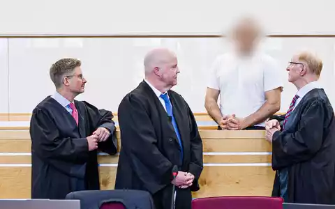 Ein Arzt der Medizinischen Hochschule soll zwei Patienten getötet und es in einem Fall versucht haben. - Foto: Moritz Frankenberg/dpa