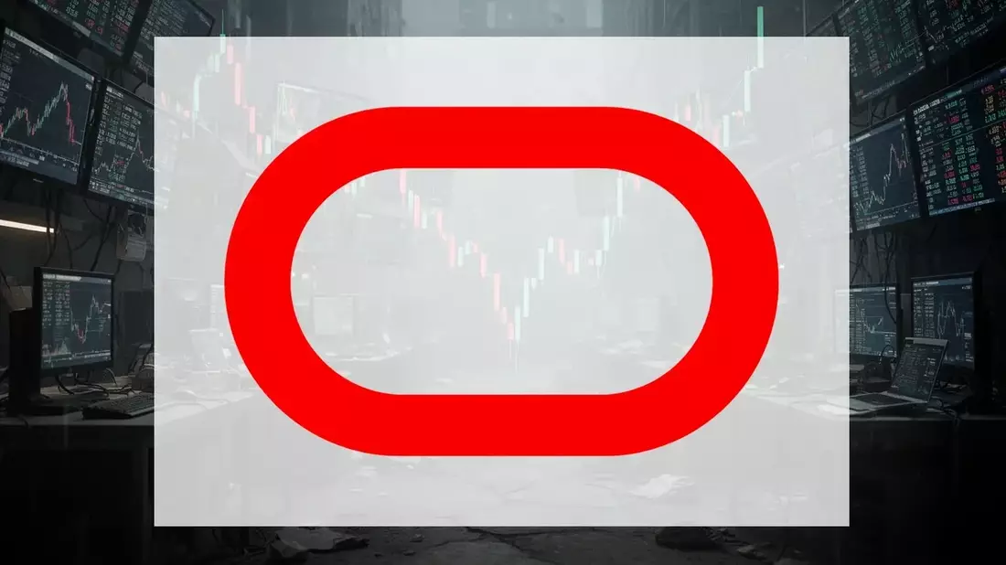 Oracle Shares Plunge to 52-Week Low on Massive AI Investment Costs