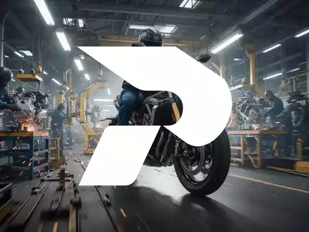 Abstrakte Darstellung der Motorradindustrie mit dynamischer Beleuchtung und dem Gefühl von Wachstum und Bewegung. - Foto: über boerse-global.de