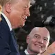 Voll des Lobes für die WM: US-Präsident Donald Trump (l.). - Bild: Jacquelyn Martin/AP/dpa