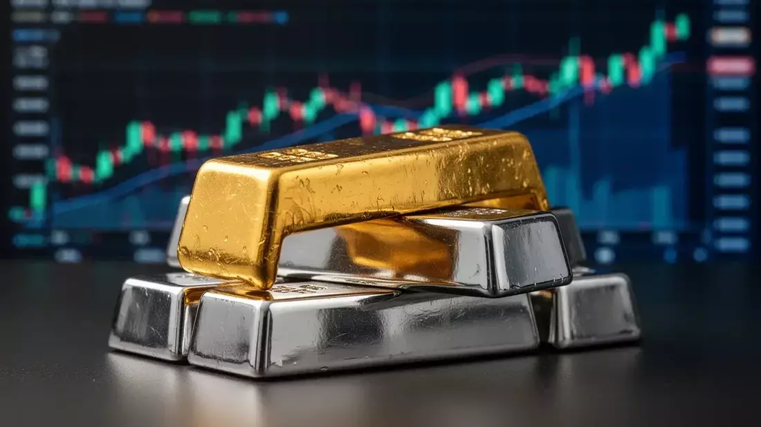 Gold Edges Up Friday But Weekly Loss Widens Amid Fed Hawkishness and Inflation Fears