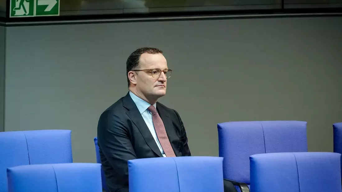Jens Spahn hat angekündigt, sein Amt als Unionsfraktionschef aufzugeben. (Archivbild) - Bild: Kay Nietfeld/dpa