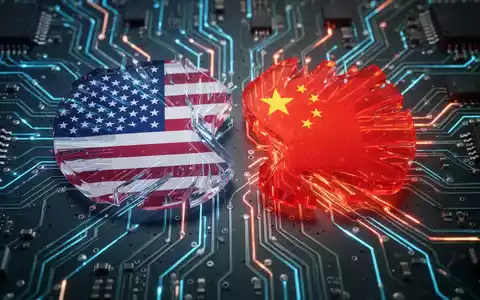 Leuchtende Leiterplatte mit verwobenen US- und China-Flaggen-Elementen, symbolisiert KI-Wettbewerb zwischen beiden Nationen. - Foto: über boerse-global.de