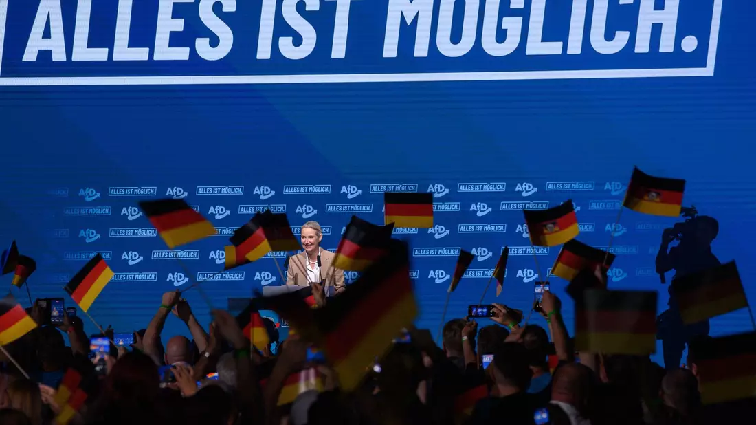 AfD-Chefin Alice Weidel sprach beim Wahlkampfauftakt in Magdeburg. - Bild: Klaus-Dietmar Gabbert/dpa