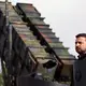 Ein Mangel an Flugabwehrraketen für die vorhandenen Patriot-Systeme erschwert die Abwehr russischer ballistischer Raketen. (Archivbild) - Bild: Jens Büttner/dpa