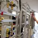 Das Handwerk steuert auf das vierte Jahr in Folge mit steigenden Neuvertragszahlen bei der Ausbildung zu. (Archivbild)  - Bild: Monika Skolimowska/dpa