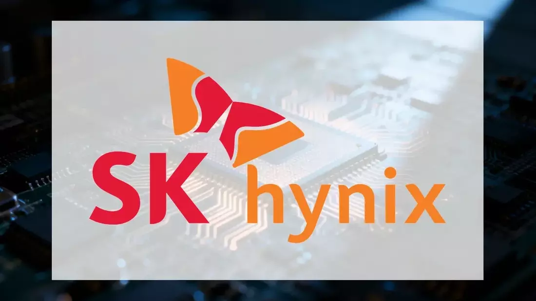 SK Hynix Stock Drops 15% After Record $26.5B ADR: HBM4 Delay vs Macro Risks