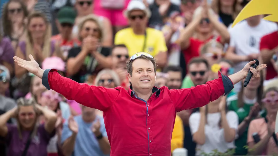 «Mon Amour» von Tobee versetzt das Publikum in Ekstase.  - Bild: Hannes P. Albert/dpa
