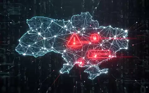 Glühende, abstrakte digitale Karte der Ukraine mit roten Warnsignalen, die einen Cyberangriff anzeigen, überlagert mit Binärcode. - Foto: über boerse-global.de