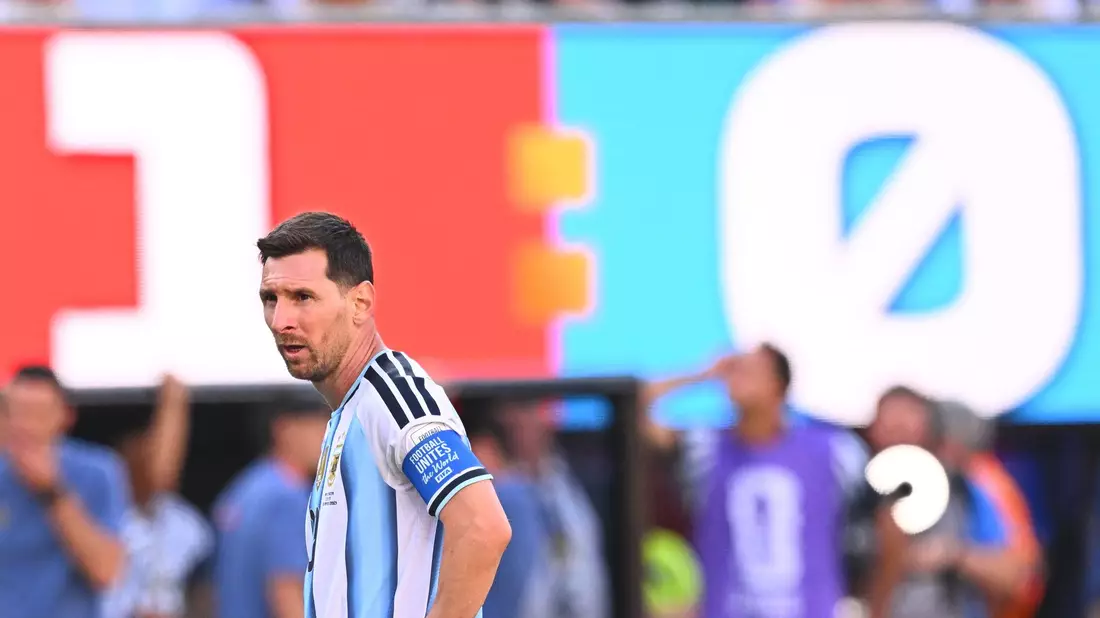 Messi nach dem Gegentreffer in der Verlängerung. - Bild: Tom Weller/dpa