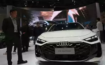 Verband sieht negative Auswirkungen durch Luxussteuer fĂŒr deutsche Autobauer in China. (Archivbild) - Foto: Johannes Neudecker/dpa