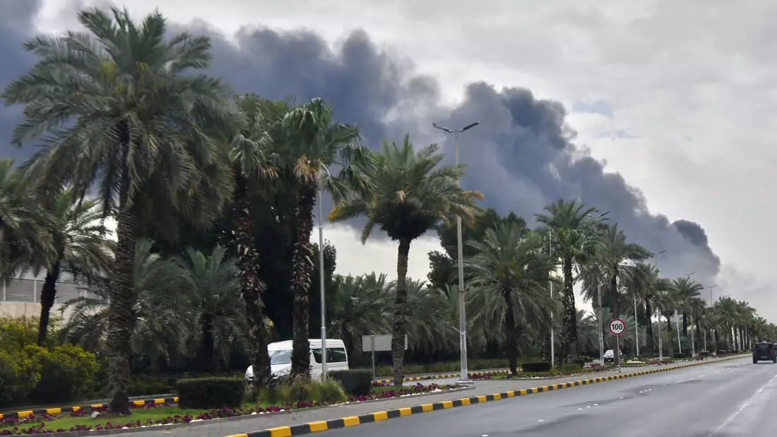 Erneut gerät Kuwait unter iranischen Beschuss. - Bild: Uncredited/AP/dpa