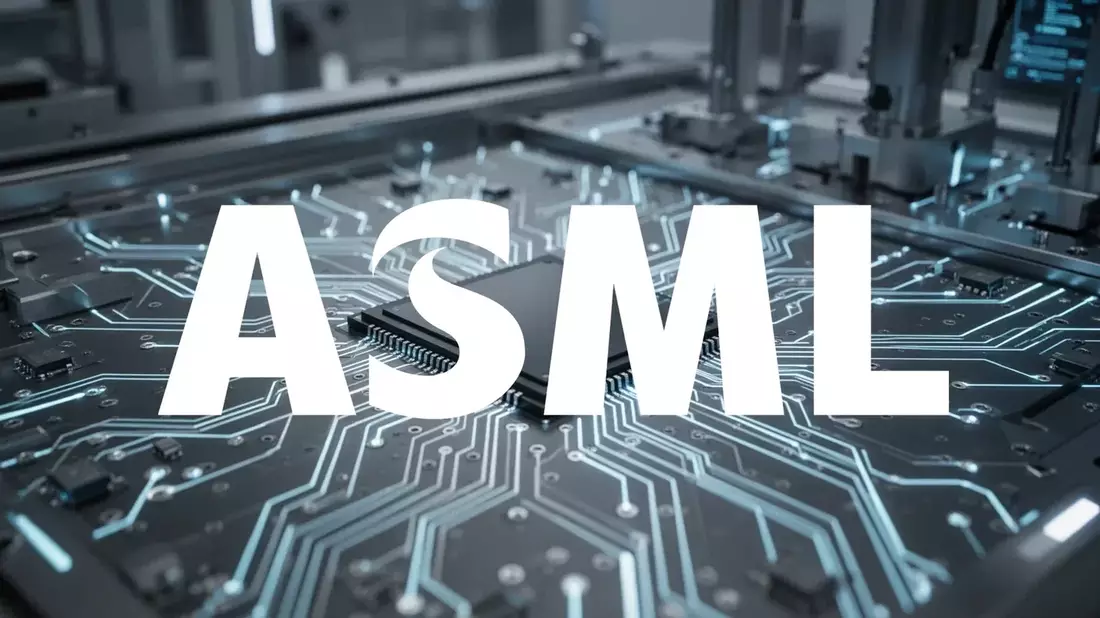 ASML Stock Dips Amid Tech Rout Despite Strong Earnings and High-NA EUV Milestone