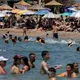 Auch in Griechenland erreichen die Temperaturen die 40-Grad-Marke. (Archivbild) - Bild: Yorgos Karahalis/AP/dpa