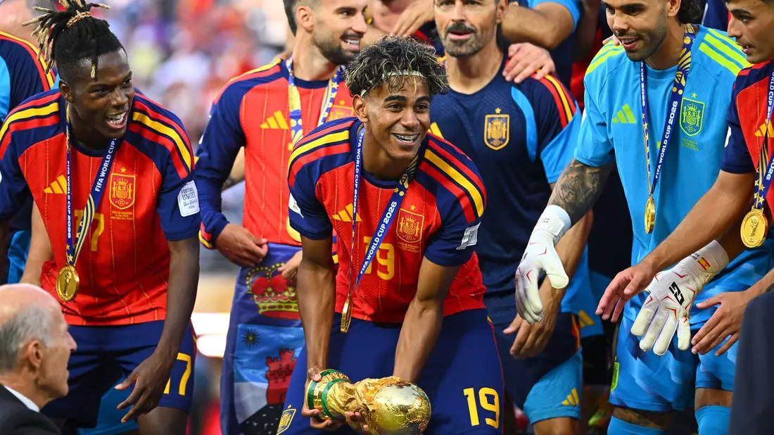 Spanien ist für den designierten Bundestrainer Klopp die Benchmark im Welt-Fußball - über den Titelgewinn hinaus.  - Bild: Tom Weller/dpa