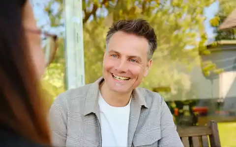 Hausaufgaben ohne Machtkampf: Marco Schnabl von body’n brain verrät, warum Kinder beim Lernen oft nicht bockig, sondern überfordert sind - Foto: presseportal.de