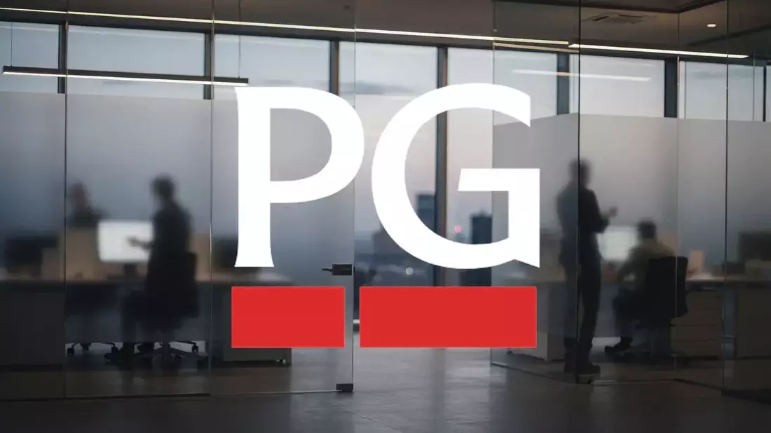 Partners Group: Record $16B Commitments Amid Stock Slump & Evergreen Fears